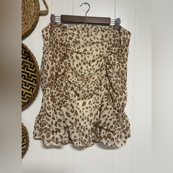 New EXPRESS 16 Cheetah Print Ruched Ruffle Mini Skirt Women brown - Picture 1 of 6